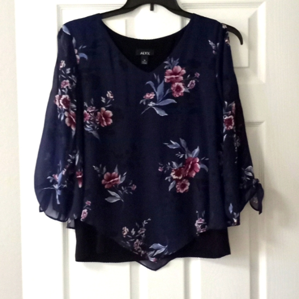 Blouses 👚